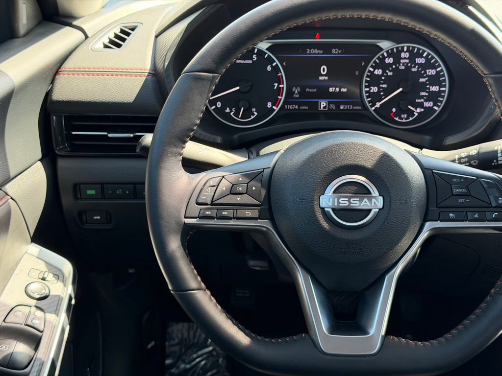 Used 2024 Nissan Sentra SR w/ SR Premium Package FWD image 30