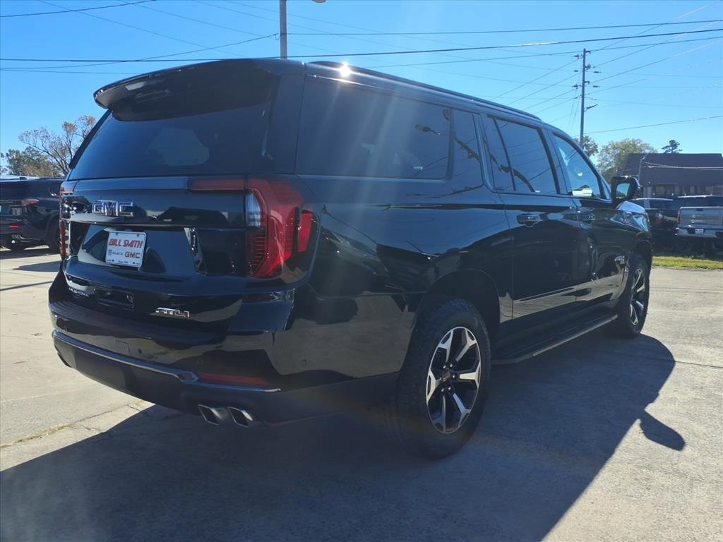New 2026 GMC Yukon XL AT4 image 7