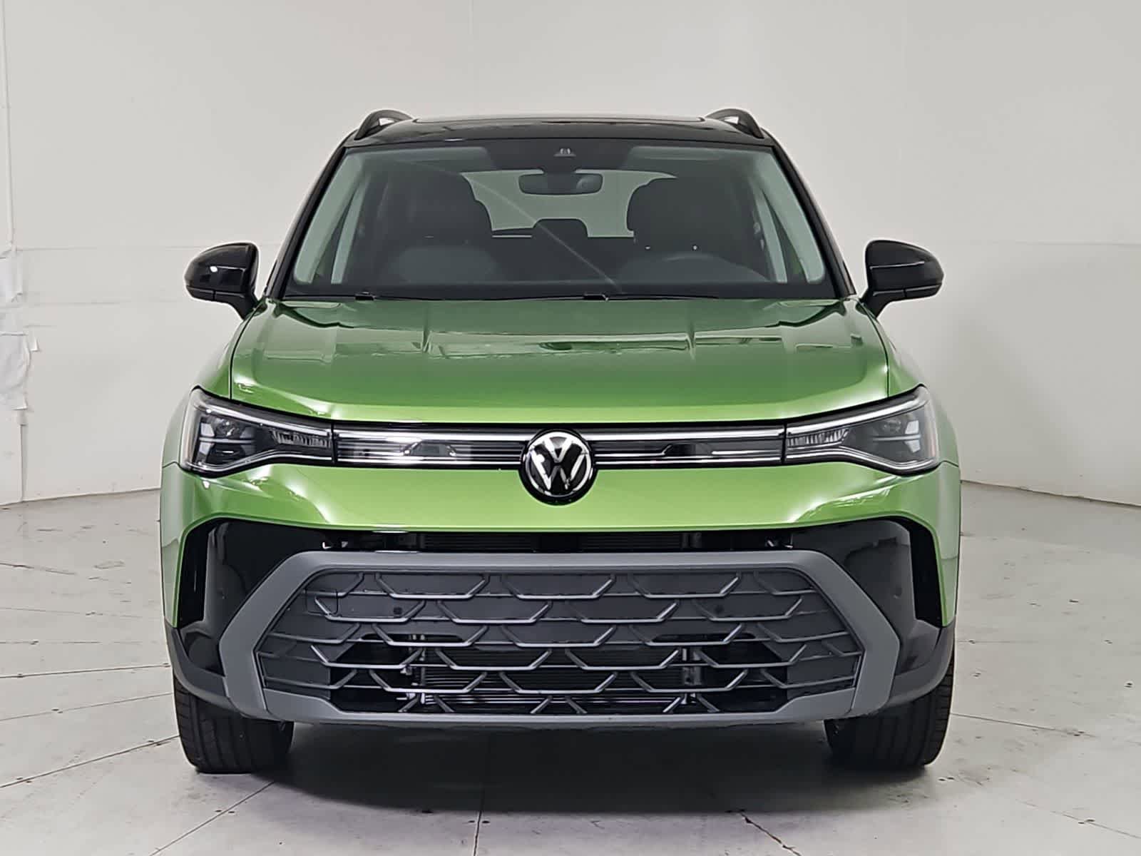 New 2026 Volkswagen Taos SE AWD/4WD image 9