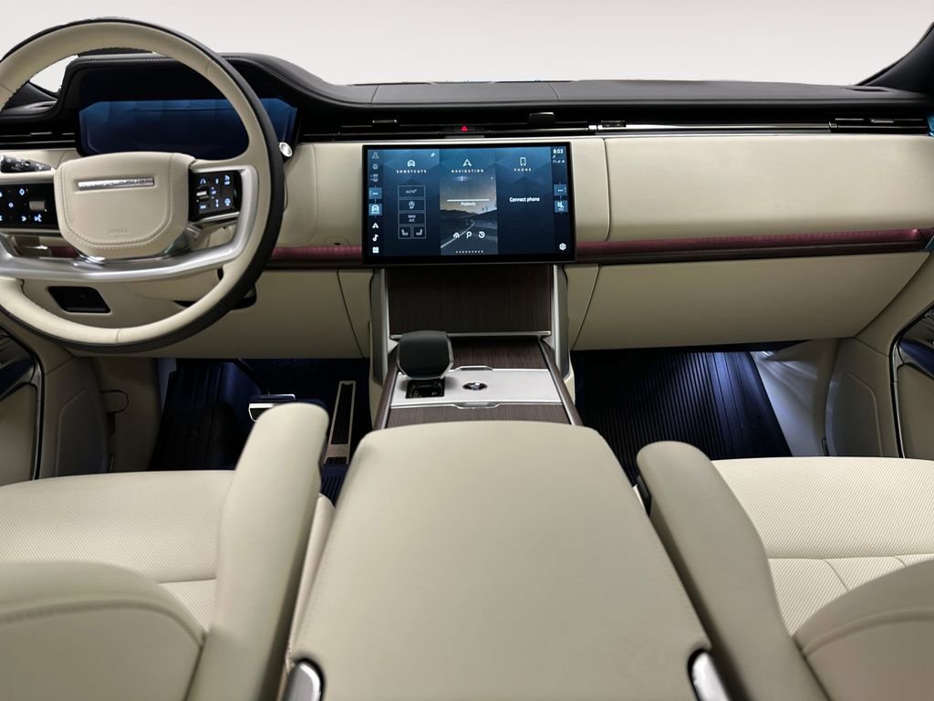 New 2026 Land Rover Range Rover SE image 11