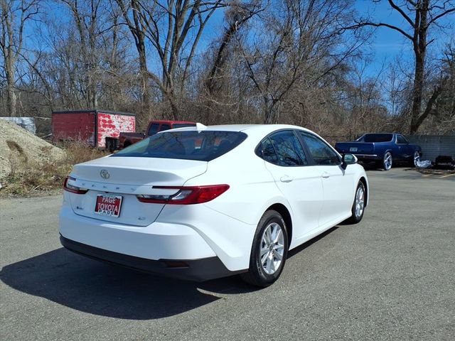Certified 2025 Toyota Camry LE FWD image 8