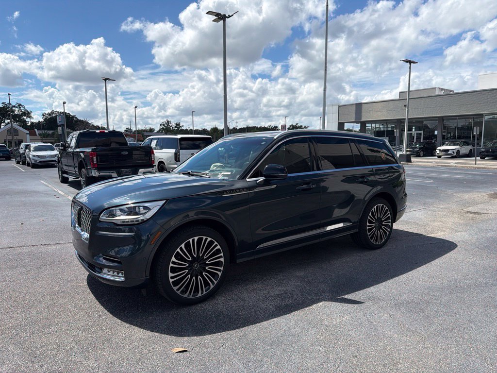 Used 2023 Lincoln Aviator Black Label w/ Dynamic Handling Package AWD/4WD image 5