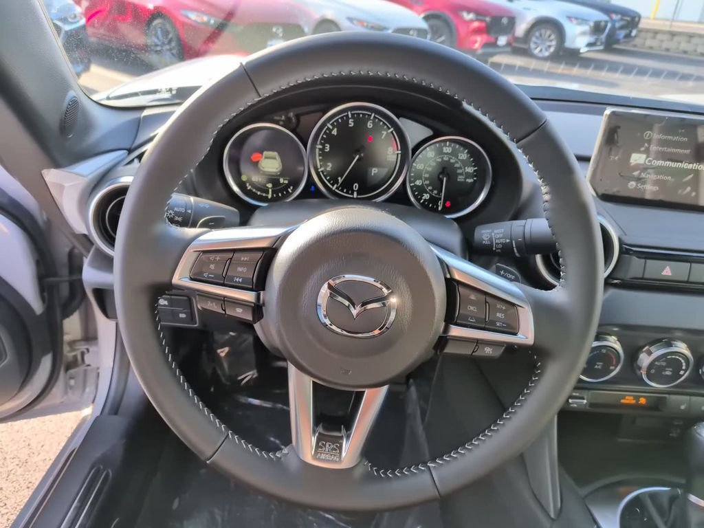 New 2026 MAZDA MX-5 Miata RF Grand Touring RWD image 15