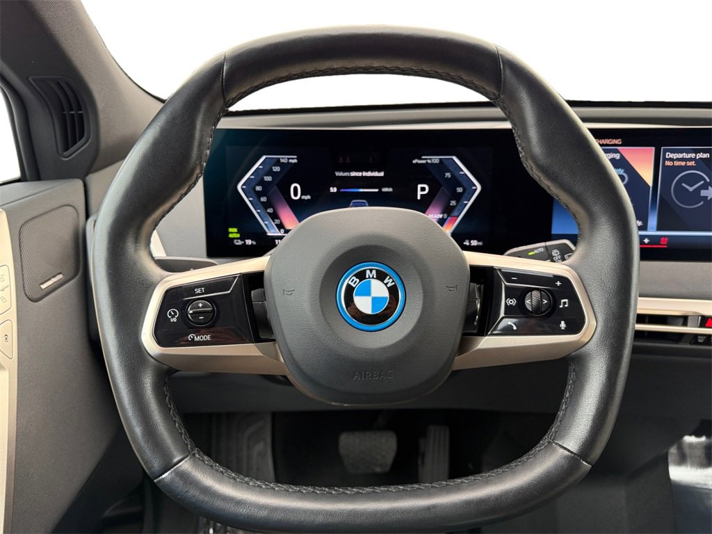 Used 2023 BMW iX xDrive50 w/ Ultimate Package 2 image 12