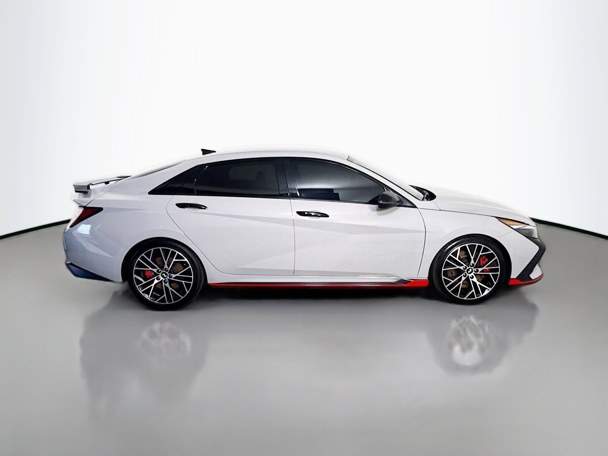 Used 2022 Hyundai Elantra N w/ Preferred Accessory Package image 11