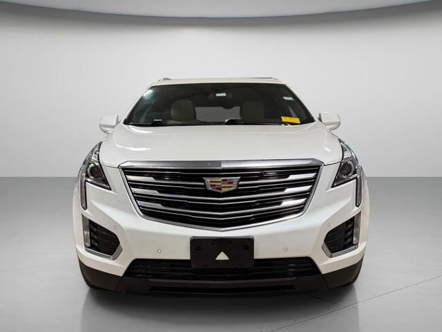 Used 2017 Cadillac XT5 Luxury w/ Driver Awareness Package image 9