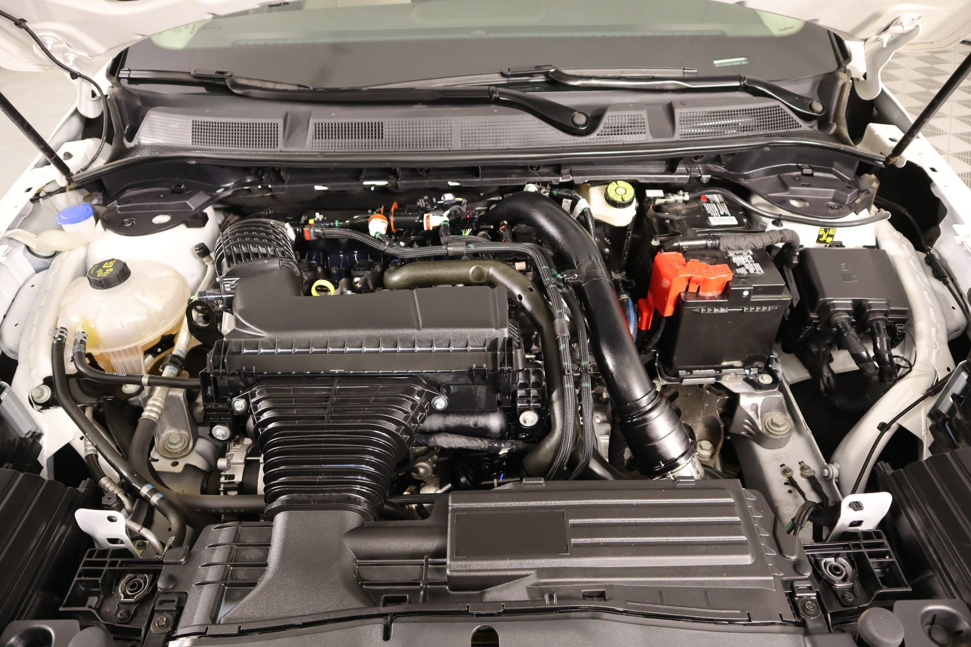 Certified 2024 Lincoln Corsair FWD image 19