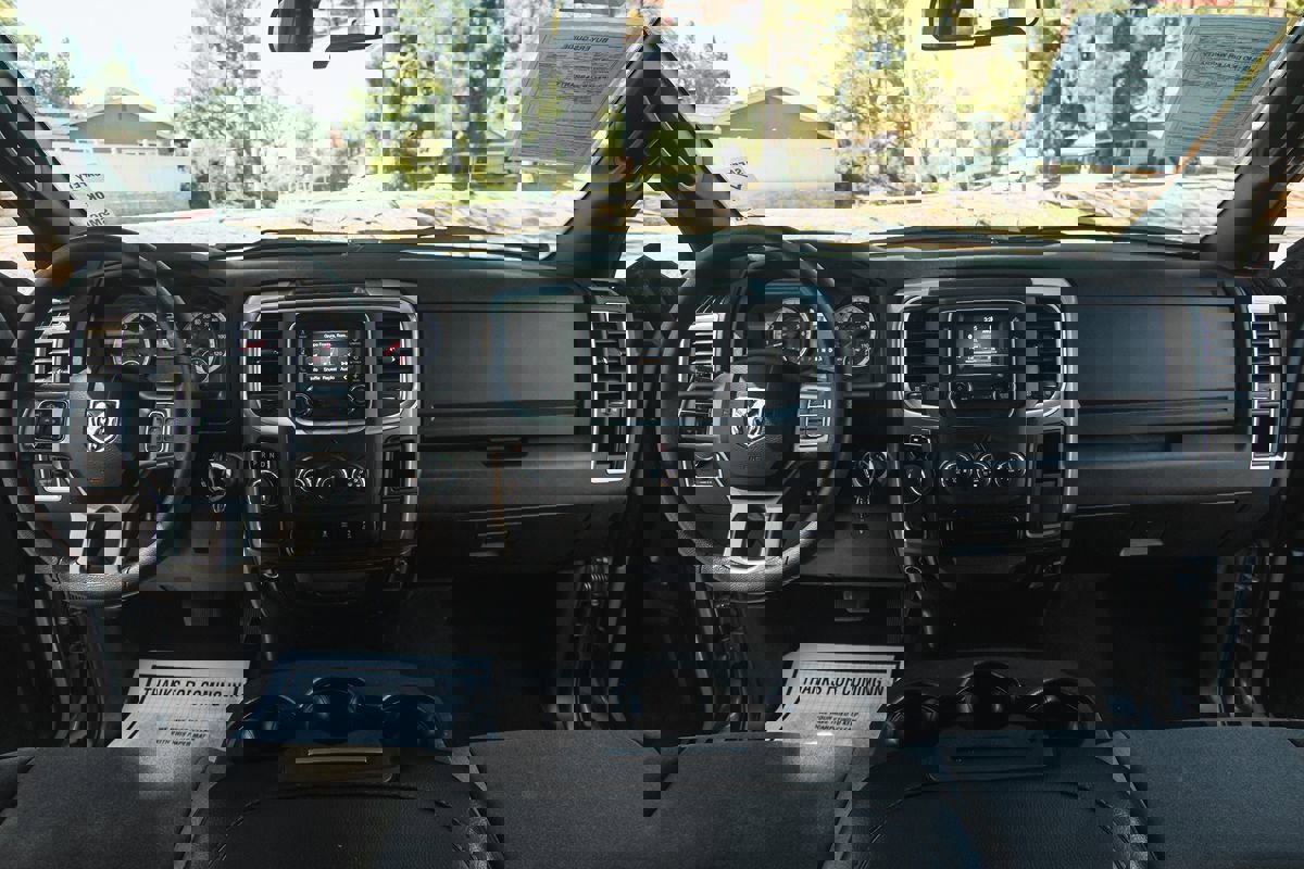 Used 2024 RAM 1500 Classic Warlock image 24