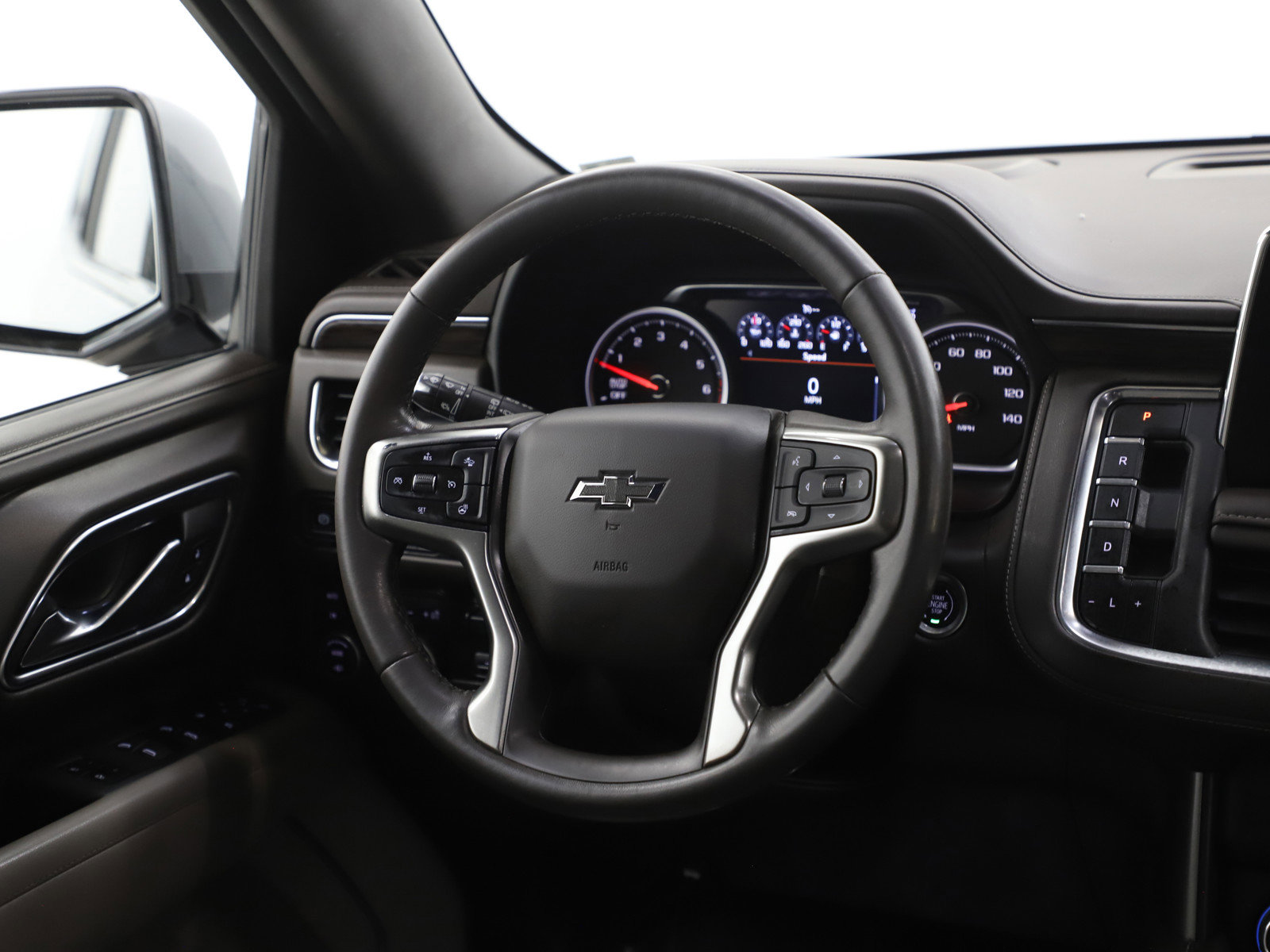 Used 2021 Chevrolet Tahoe Z71 w/ Z71 Off-Road Package AWD/4WD image 15