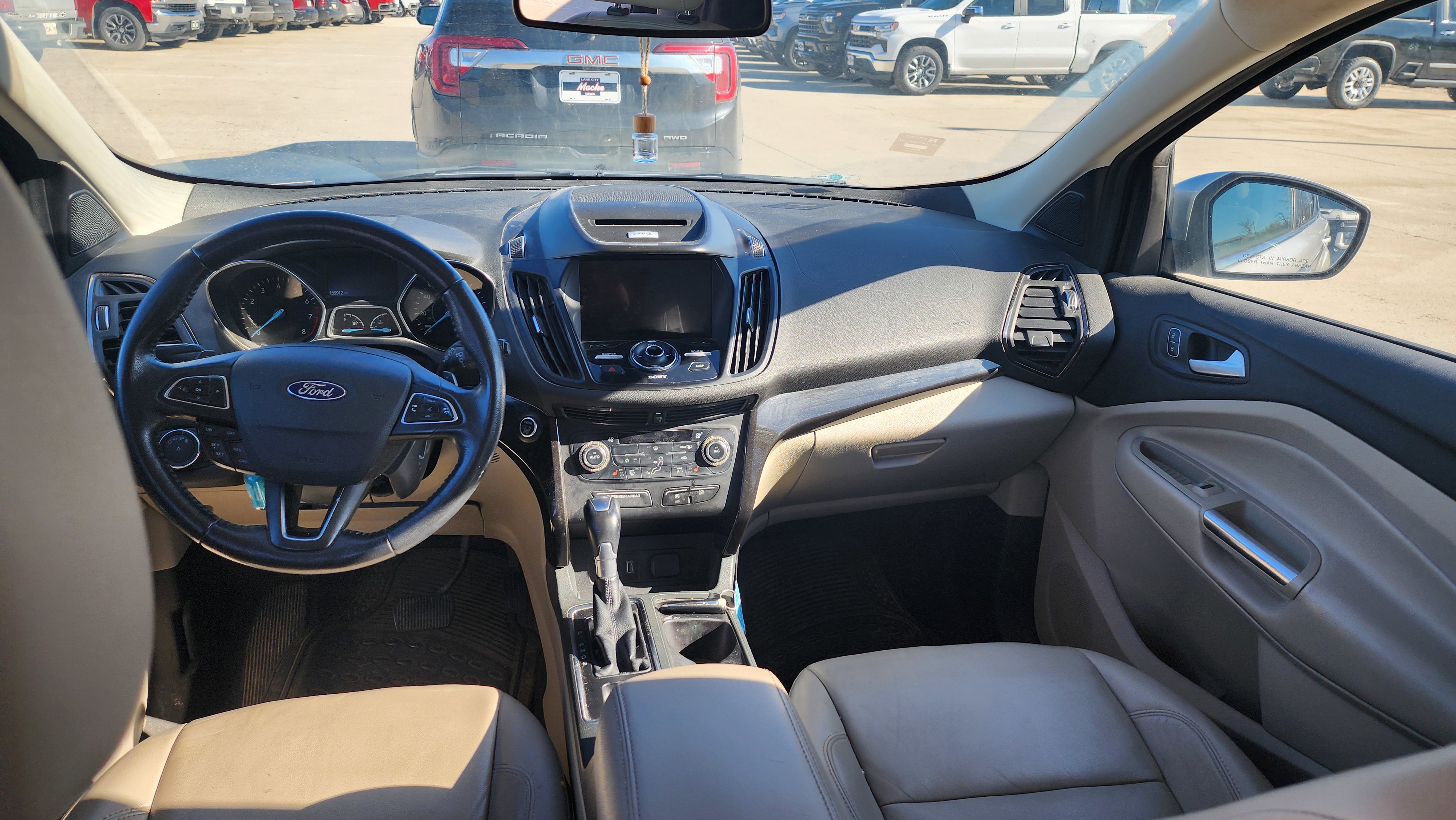 Used 2017 Ford Escape Titanium AWD/4WD image 8