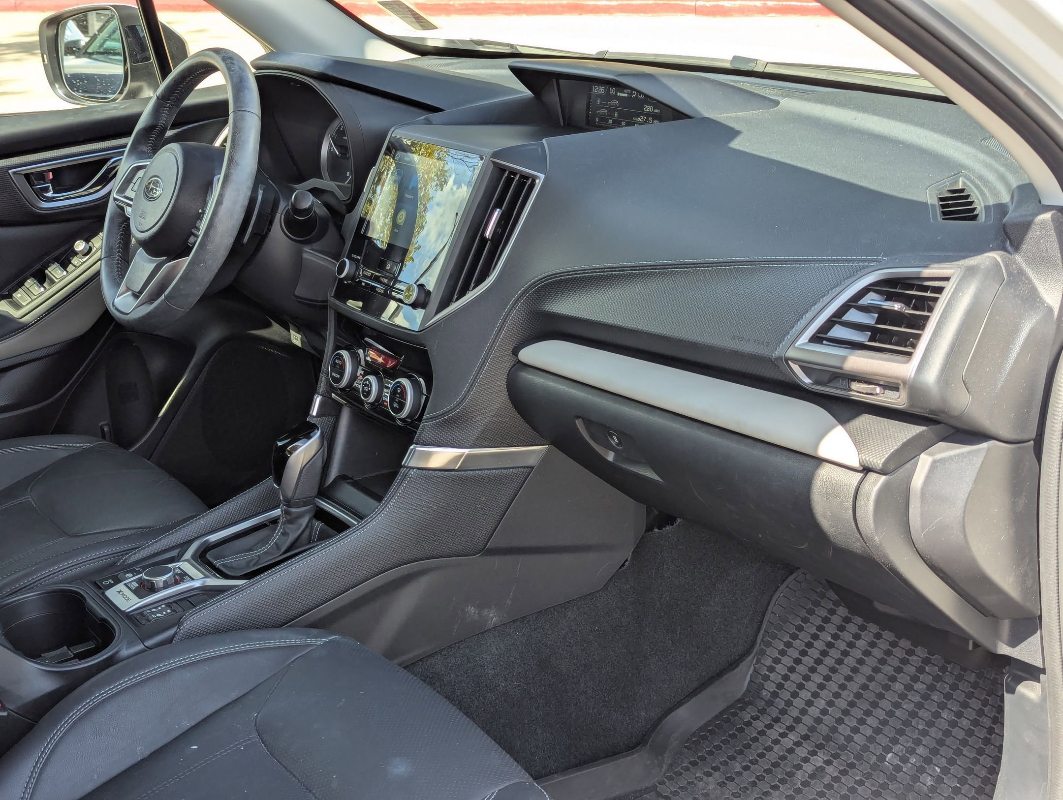 Used 2024 Subaru Forester Limited image 29