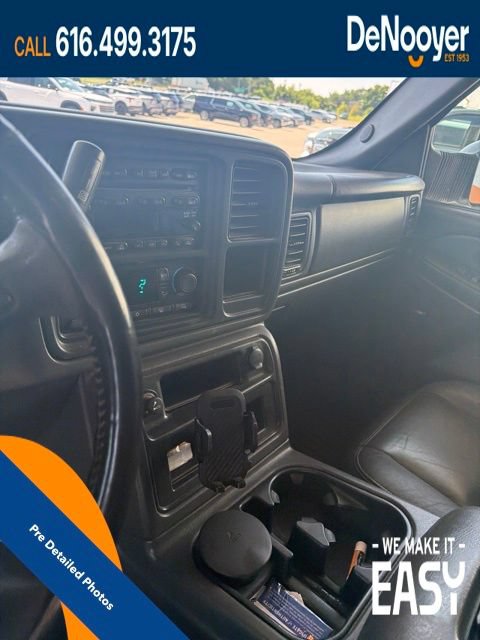 Used 2005 Chevrolet Silverado 2500 LT w/ Heavy-Duty Power Package AWD/4WD image 11