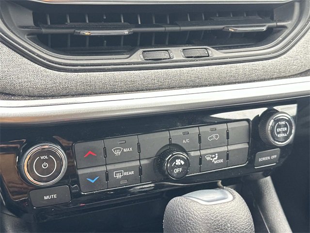 Certified 2023 Jeep Compass Sport image 19