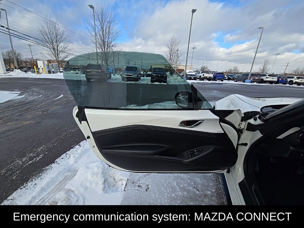 Used 2022 MAZDA MX-5 Miata Club w/ Brembo/BBS Recaro Package image 14