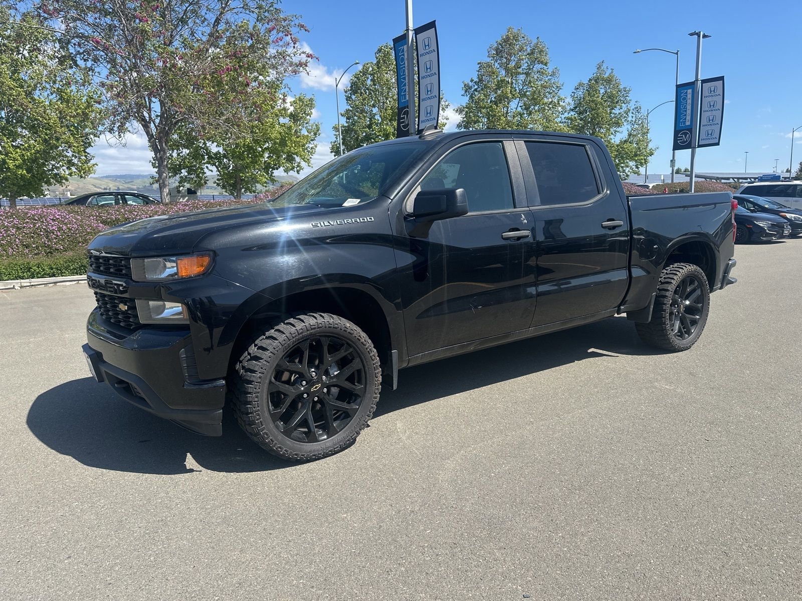 Used 2021 Chevrolet Silverado 1500 Custom image 5