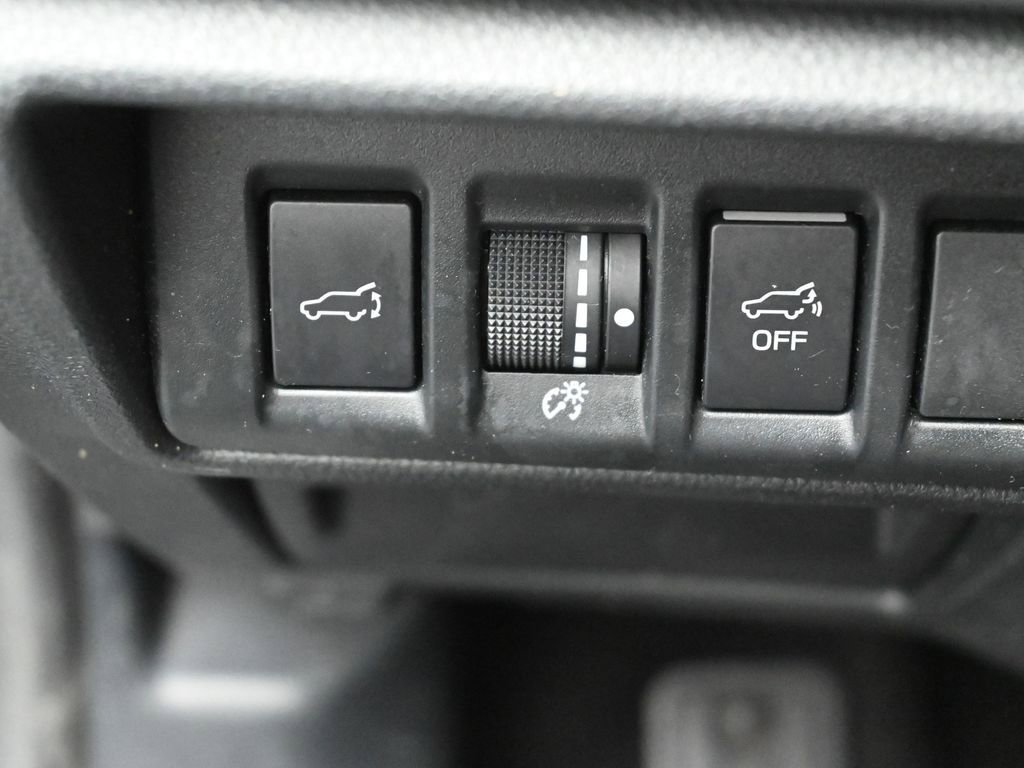 Used 2020 Subaru Outback Touring image 15