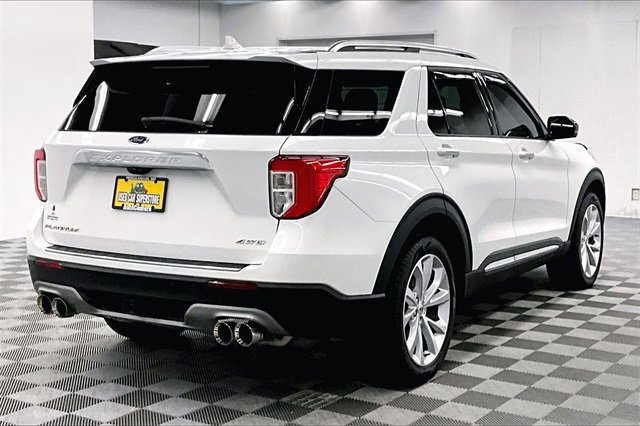 Used 2024 Ford Explorer Platinum w/ Technology Package image 11