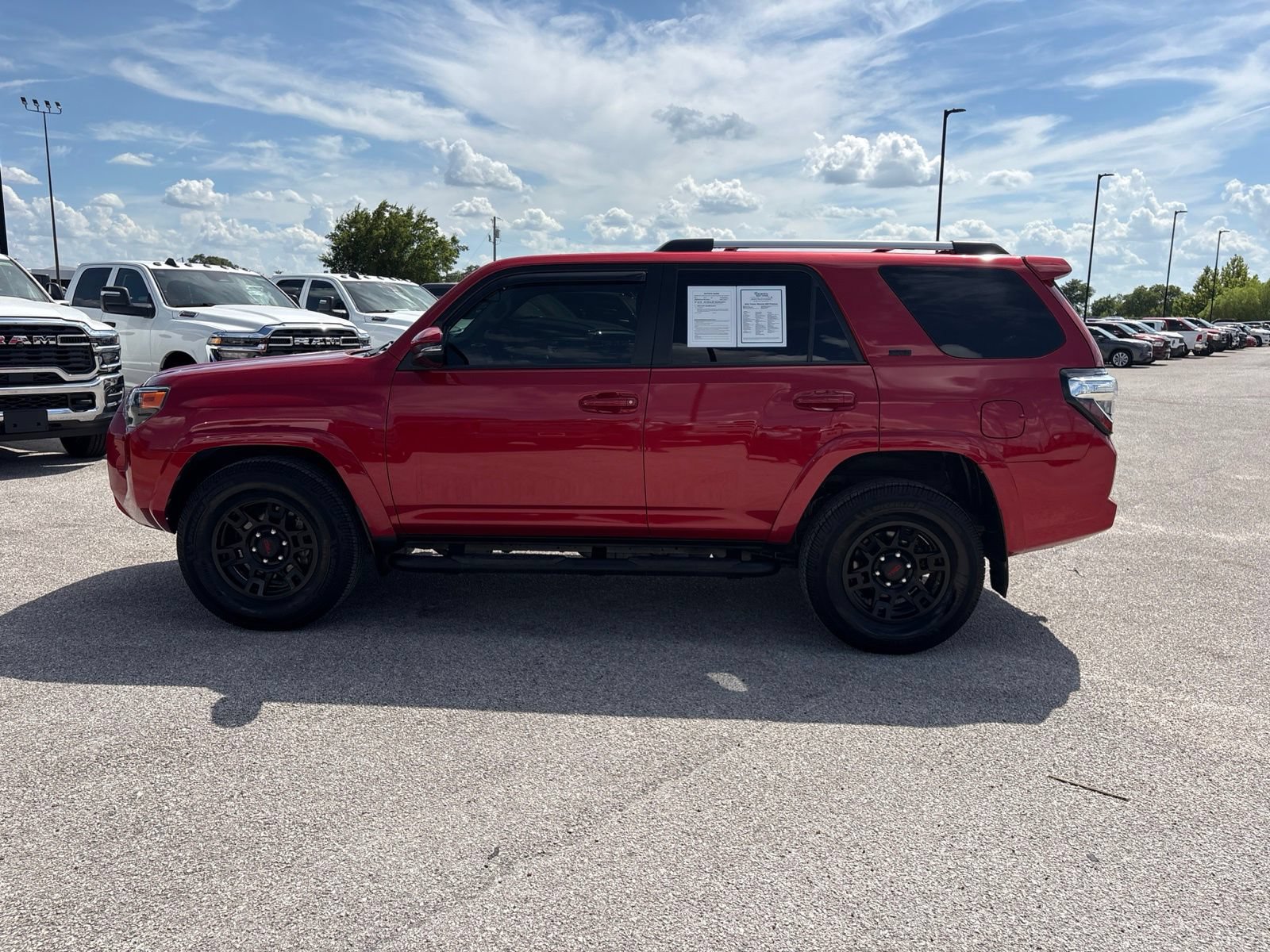Used 2021 Toyota 4Runner SR5 Premium w/ Moonroof Package RWD video 2