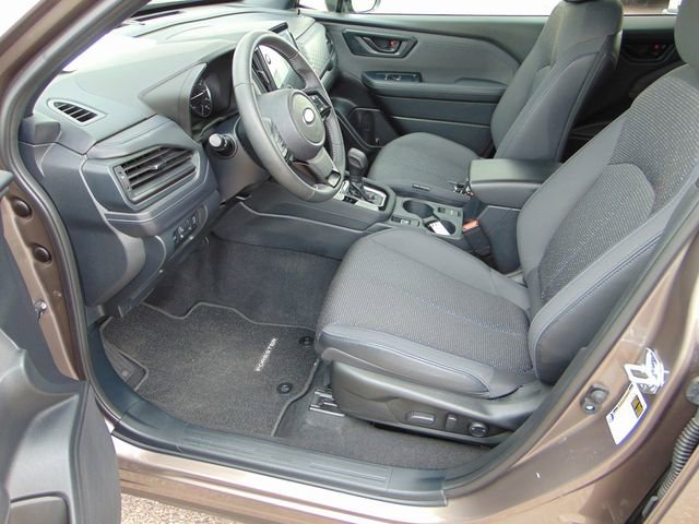 Certified 2025 Subaru Forester Premium AWD/4WD image 10