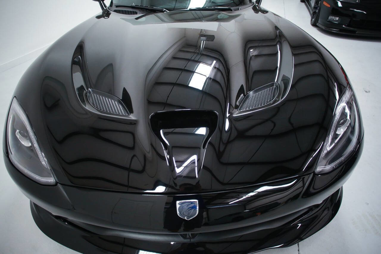 Used 2015 Dodge Viper w/ Quick Order Package 22J GT image 17