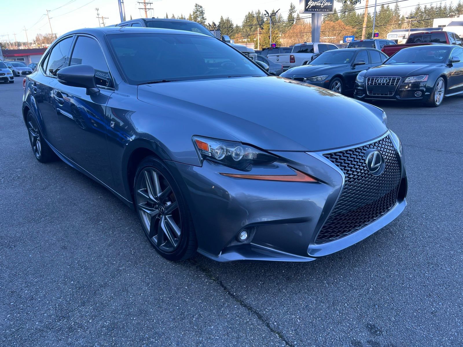 Used 2016 Lexus IS 300 AWD w/ F Sport Package image 9