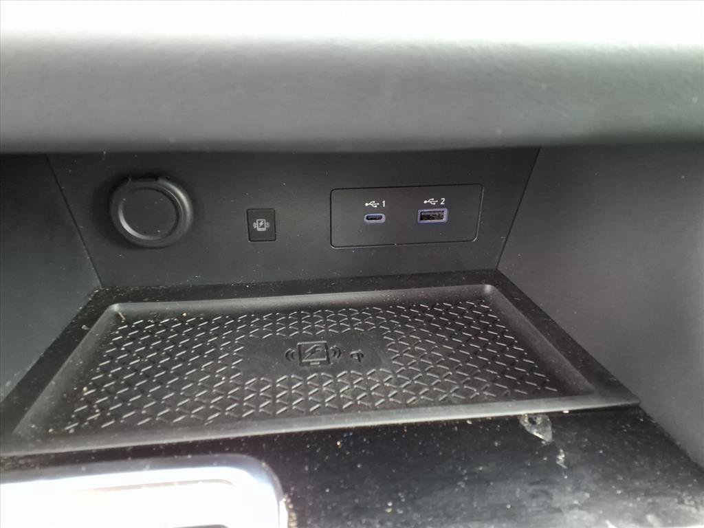 Used 2025 Nissan Pathfinder Platinum w/ Cargo Package AWD/4WD image 13