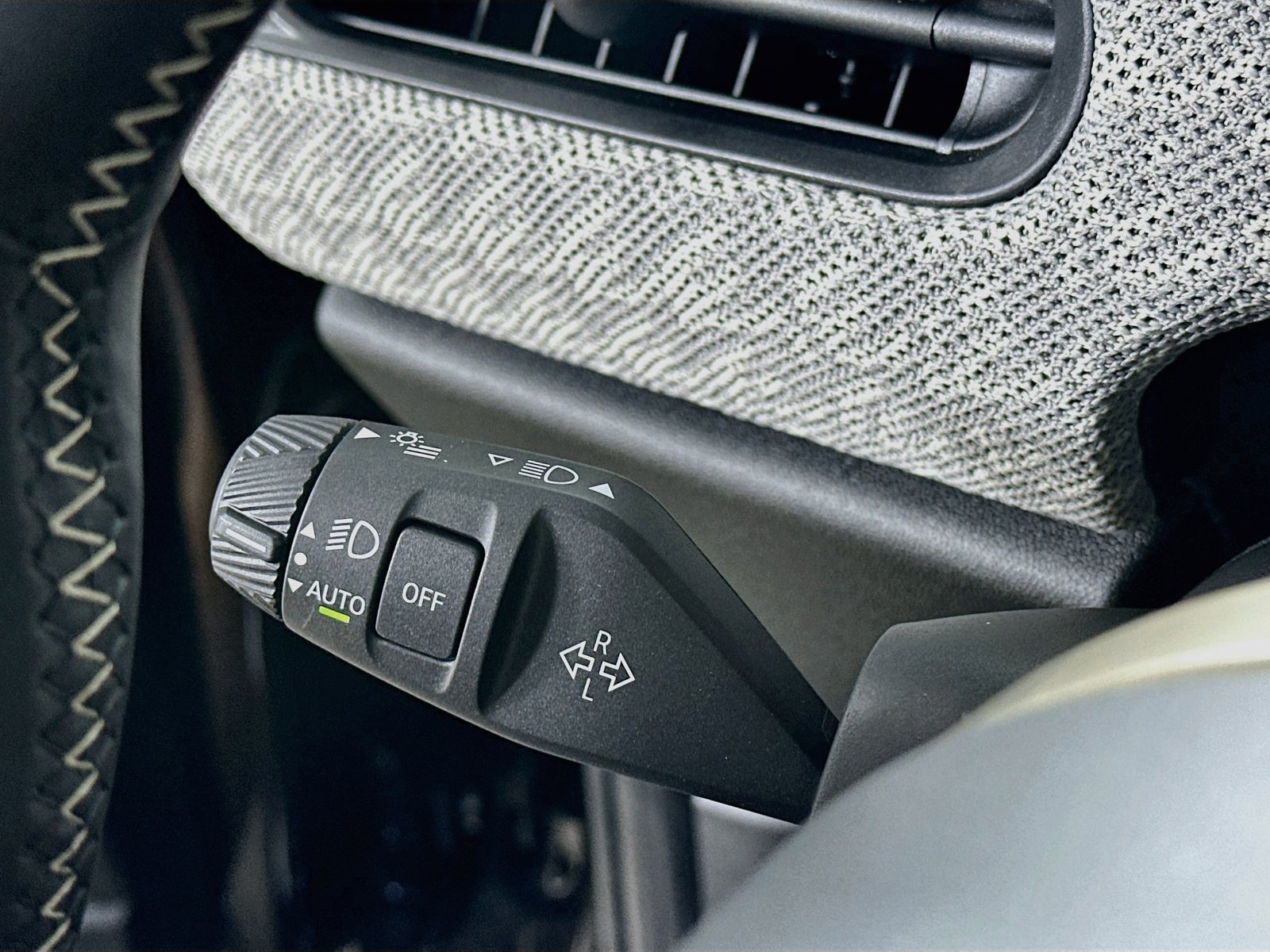 Certified 2026 MINI Cooper S FWD image 20