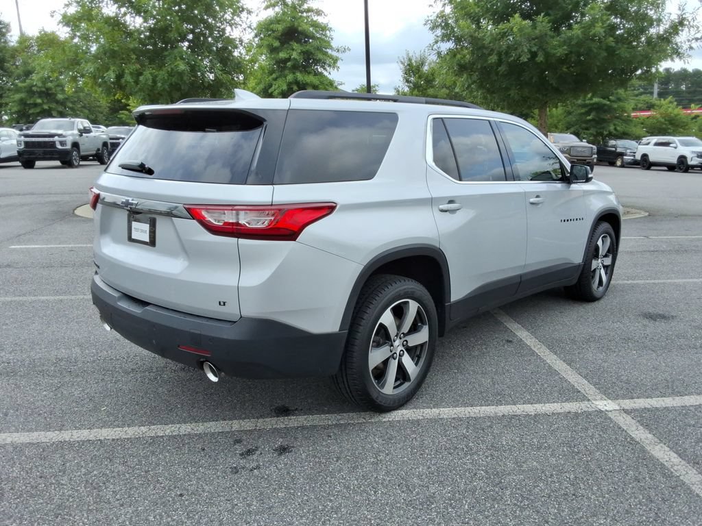 Certified 2020 Chevrolet Traverse LT w/ LT Premium Package FWD image 5