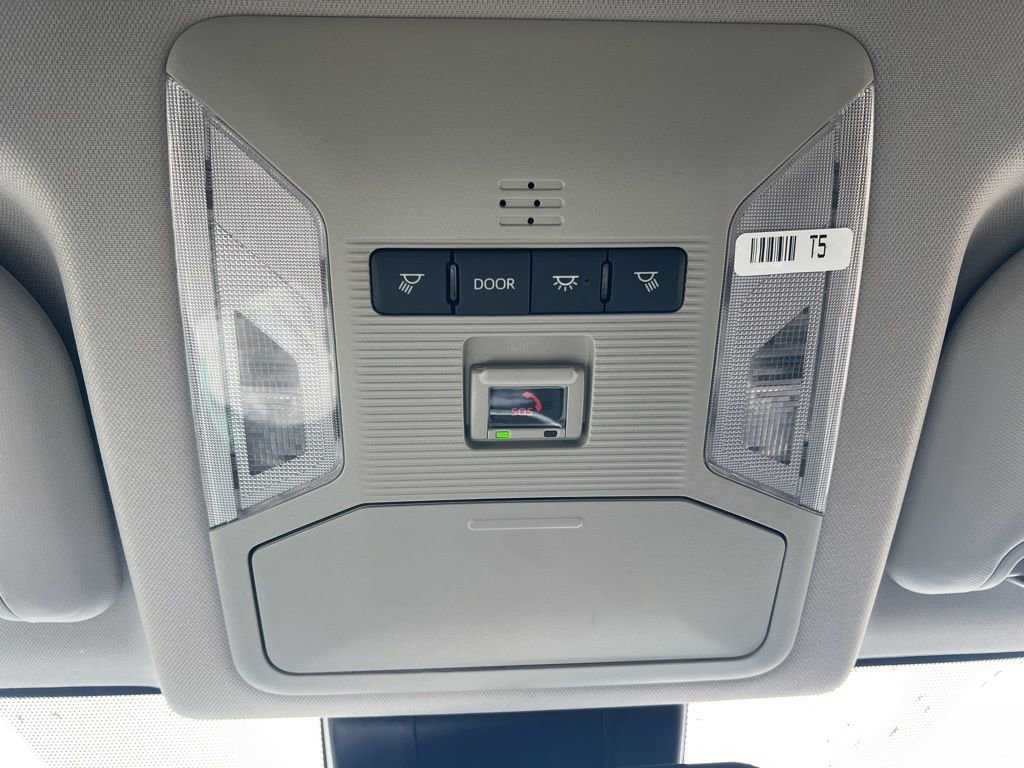 Used 2025 Toyota RAV4 LE image 24