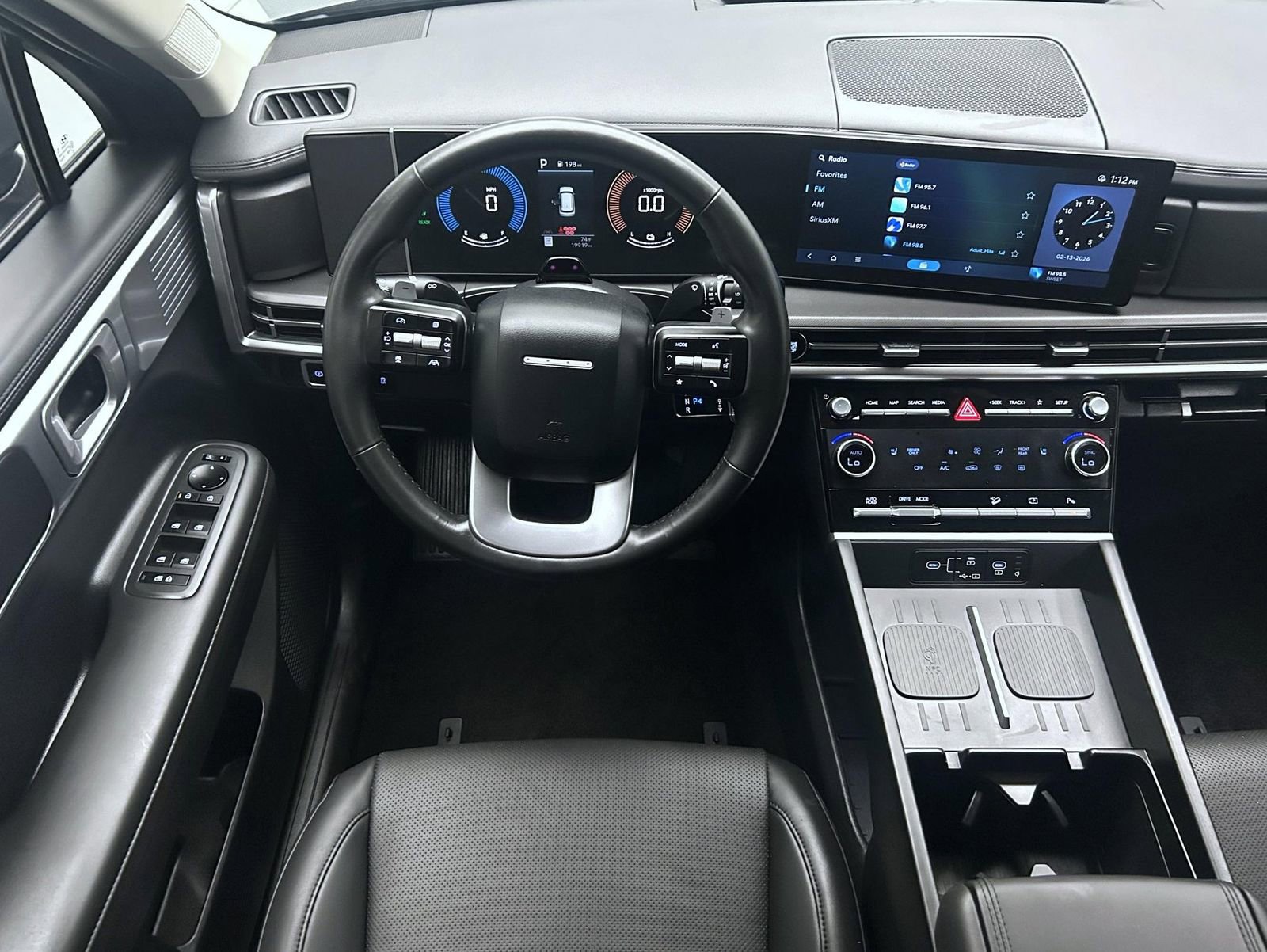 Used 2025 Hyundai Santa Fe SEL image 14