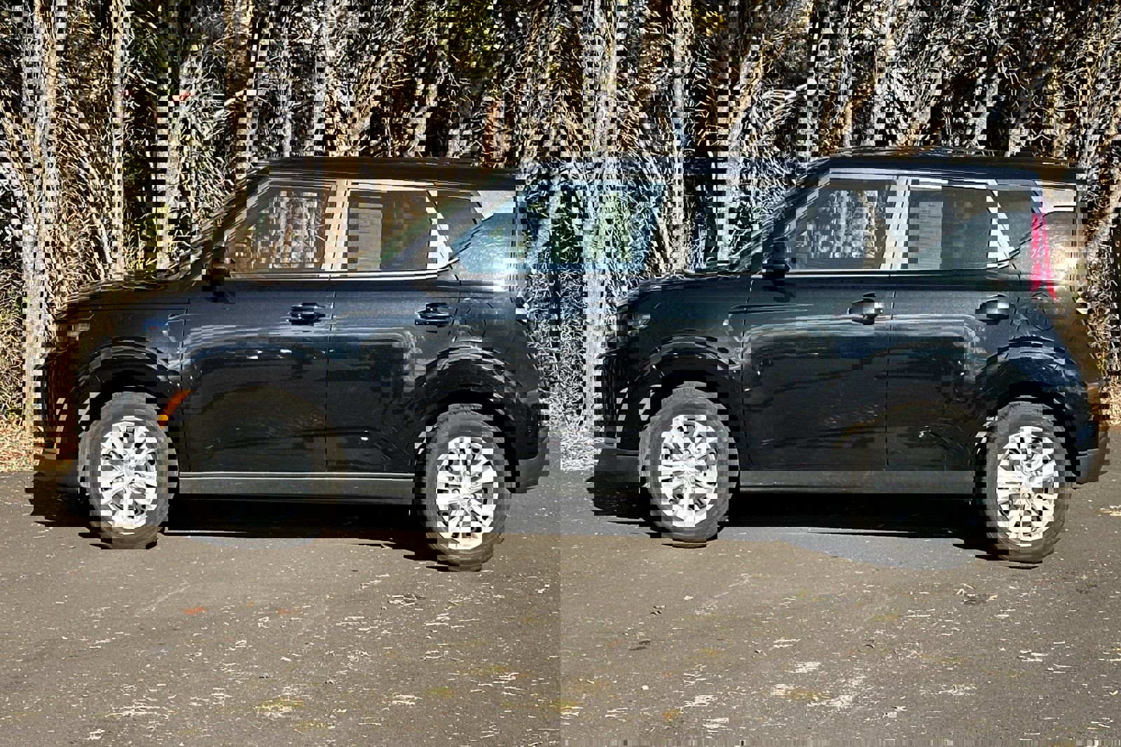 Certified 2024 Kia Soul LX image 7