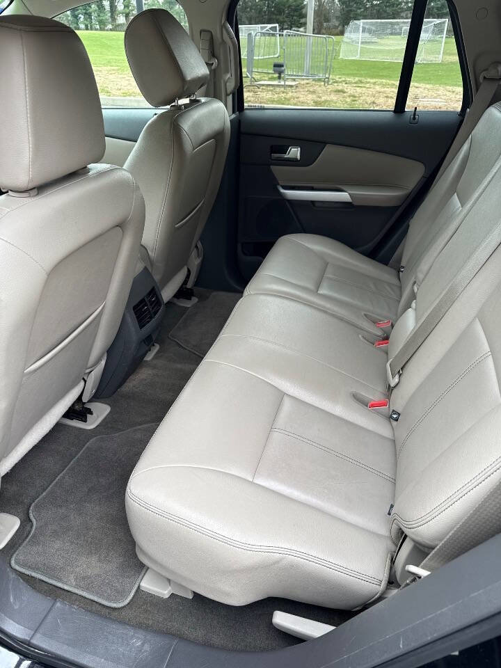 Used 2012 Ford Edge SEL image 17