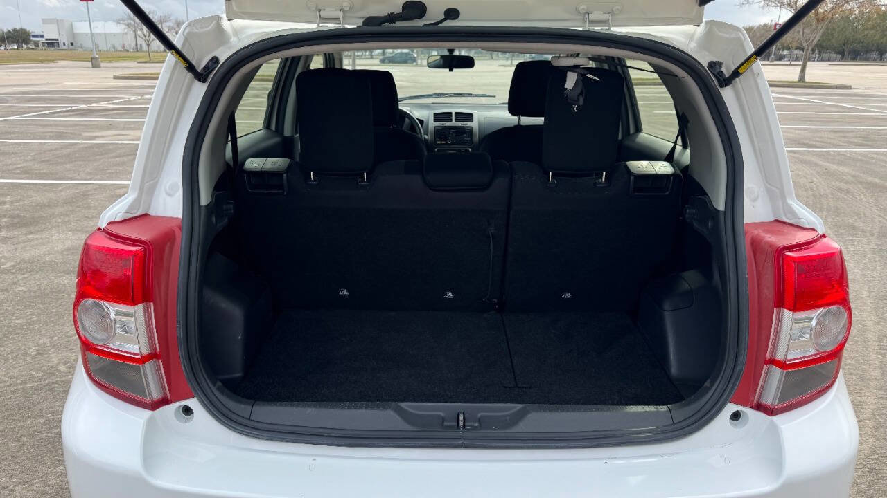 Used 2012 Scion xD image 20