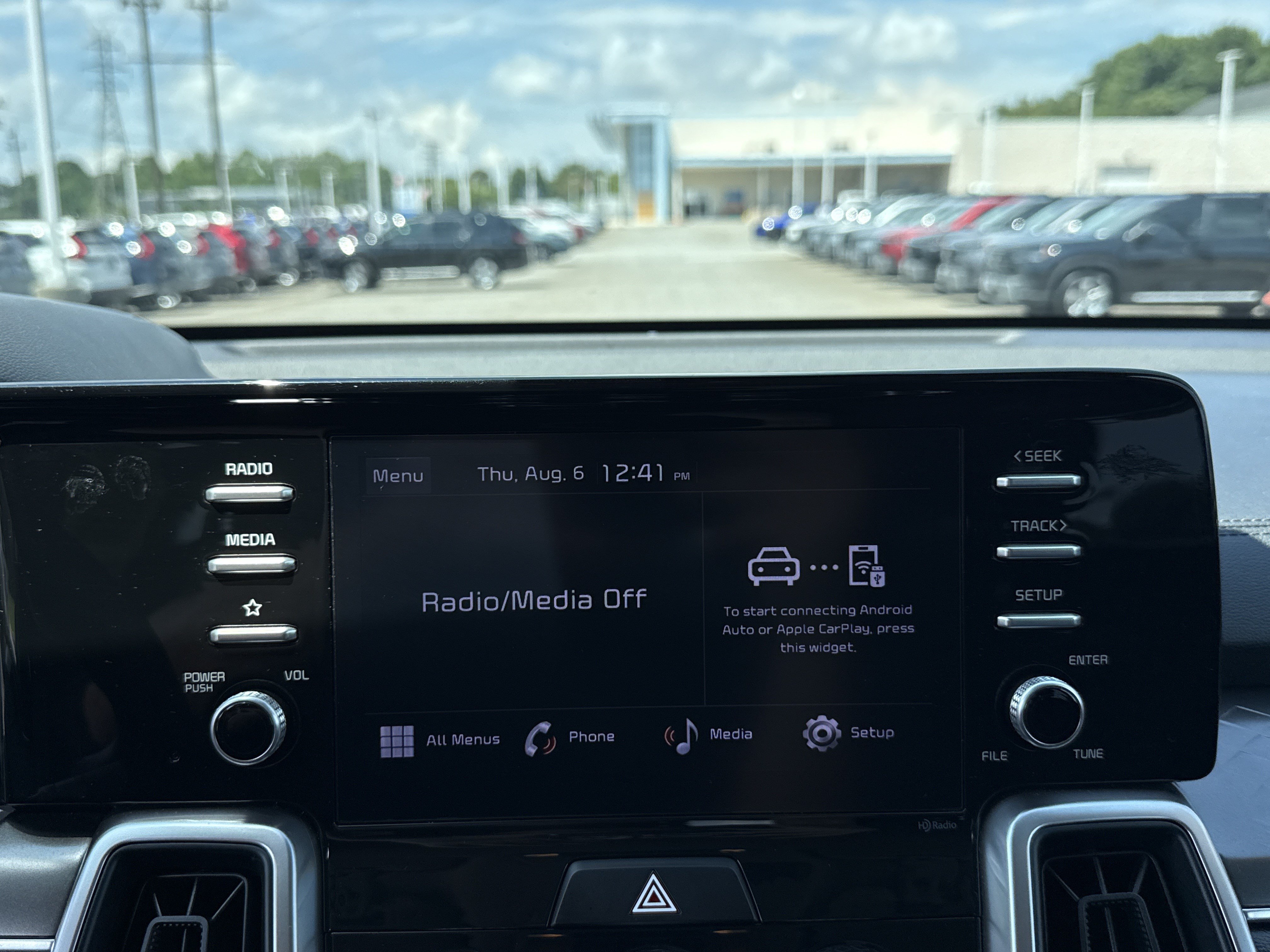 Used 2022 Kia Sorento LX AWD/4WD image 23