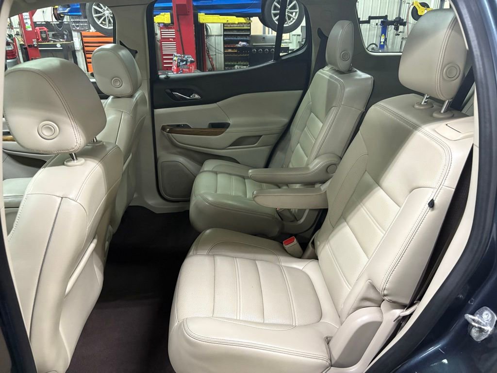 Used 2019 GMC Acadia Denali w/ Technology Package image 12