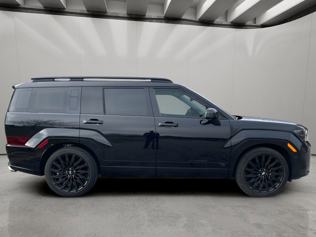 Used 2025 Hyundai Santa Fe Calligraphy image 6