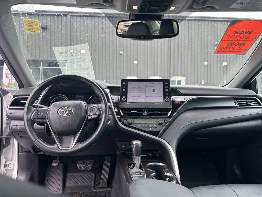 Used 2022 Toyota Camry SE w/ Audio Upgrade Package FWD image 26