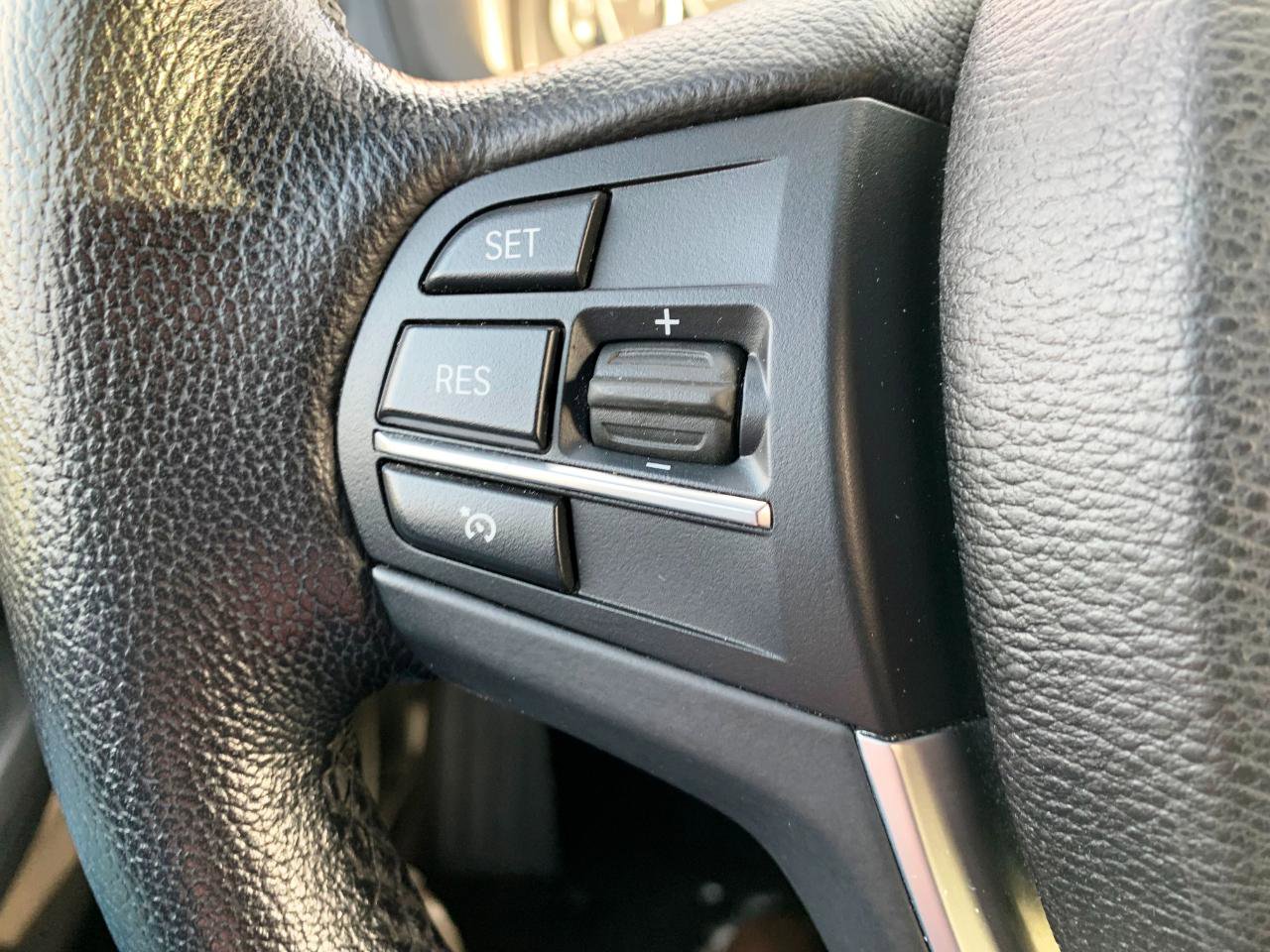 Used 2016 BMW X3 xDrive28i image 9