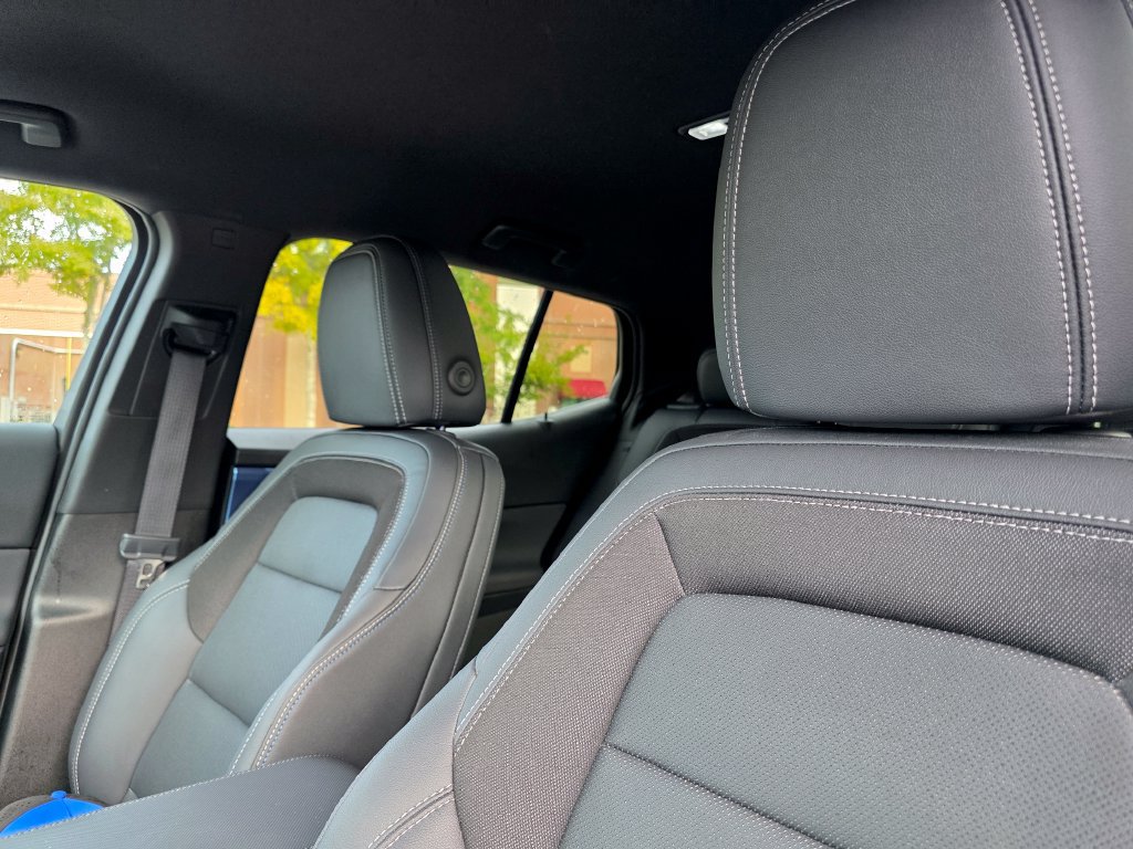 Certified 2024 Chevrolet Equinox EV LT FWD image 13