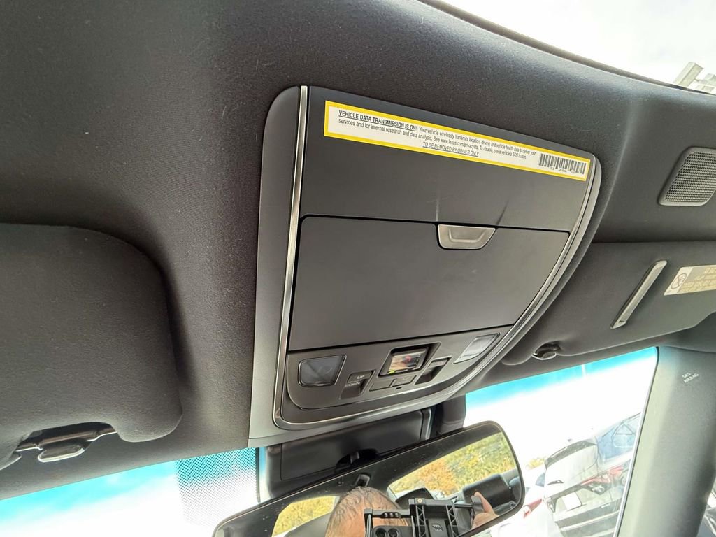 Used 2021 Lexus LS 500 AWD w/ Accessory Package (Z1) image 25