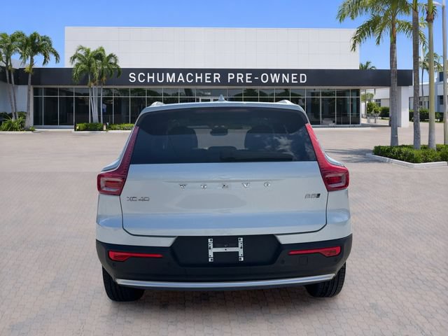 Certified 2024 Volvo XC40 B5 Plus w/ Protection Package AWD/4WD image 6