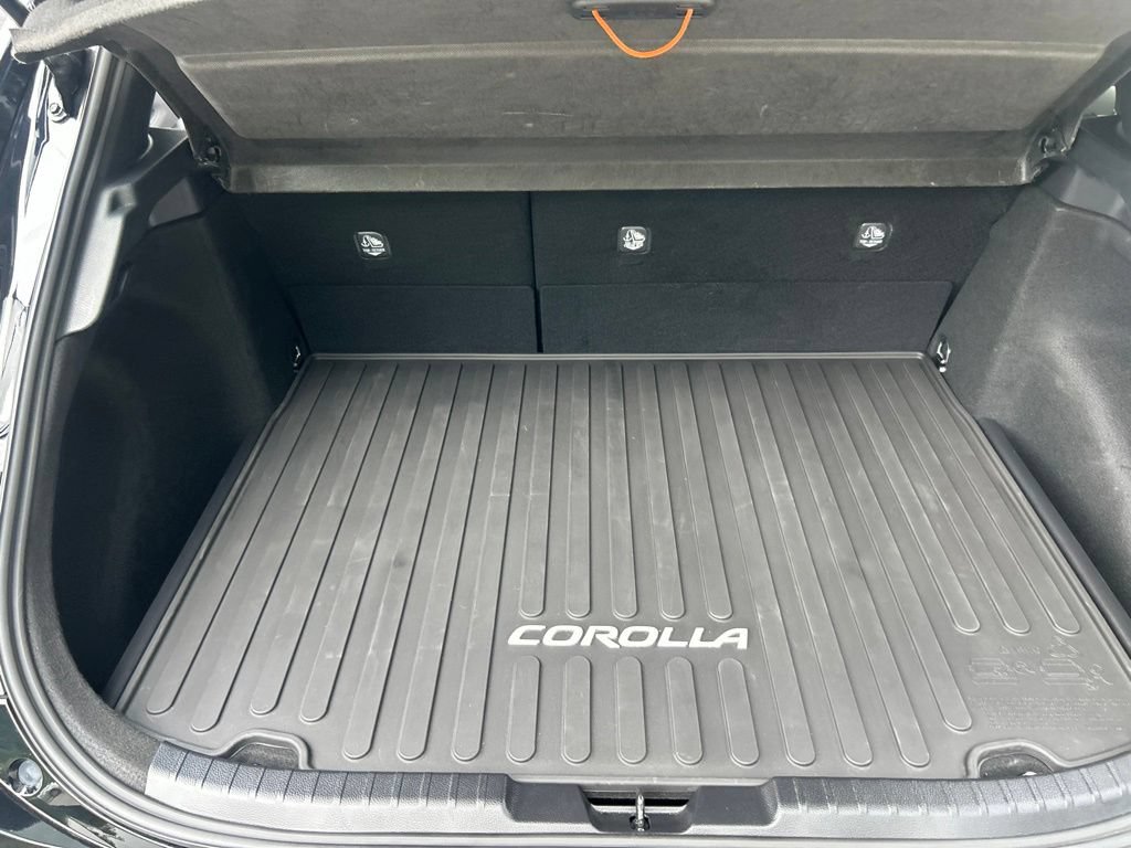 Certified 2025 Toyota Corolla XSE FWD image 26