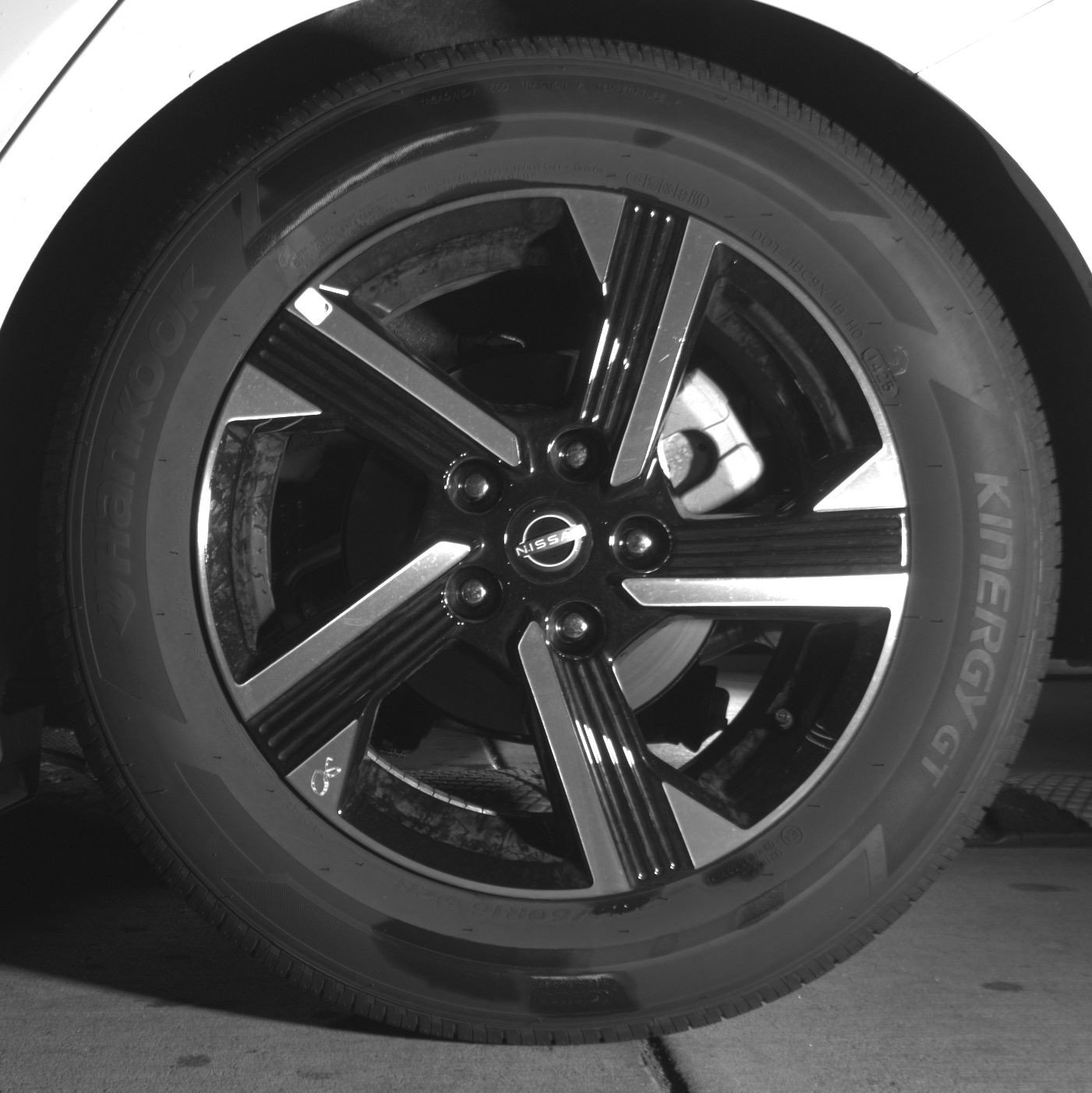 Used 2025 Nissan Sentra SV image 14