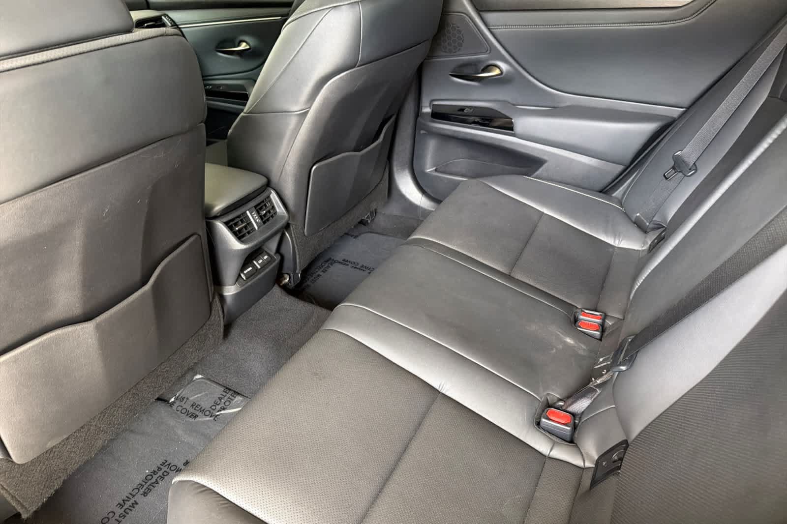 Certified 2025 Lexus ES 300h w/ Premium Package FWD image 4