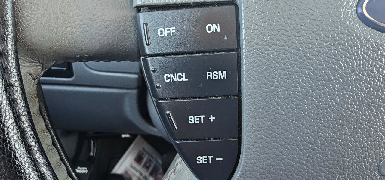 Used 2007 Ford Five Hundred SEL image 33