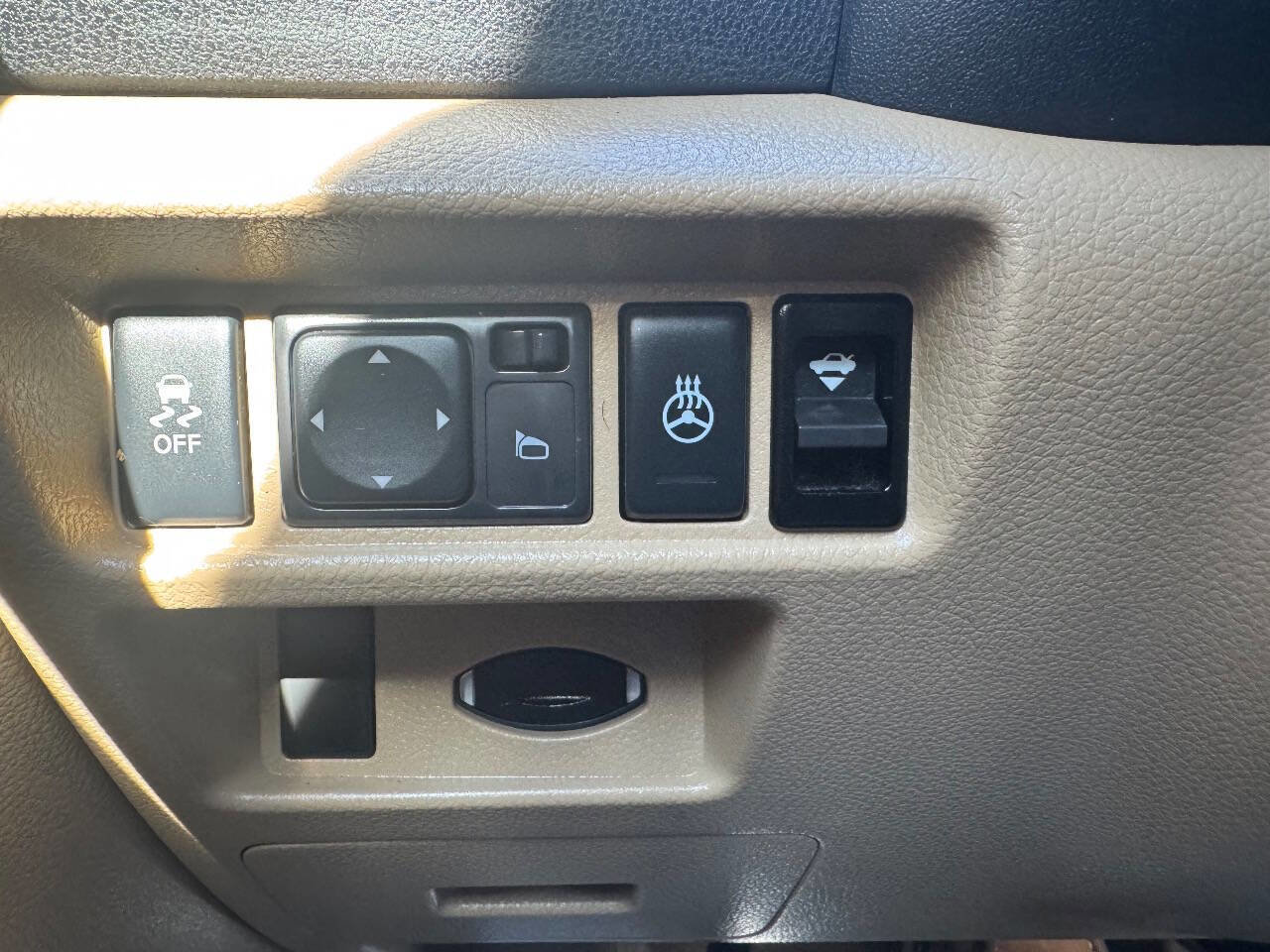 Used 2011 Nissan Maxima 3.5 SV w/ Premium Pkg image 15