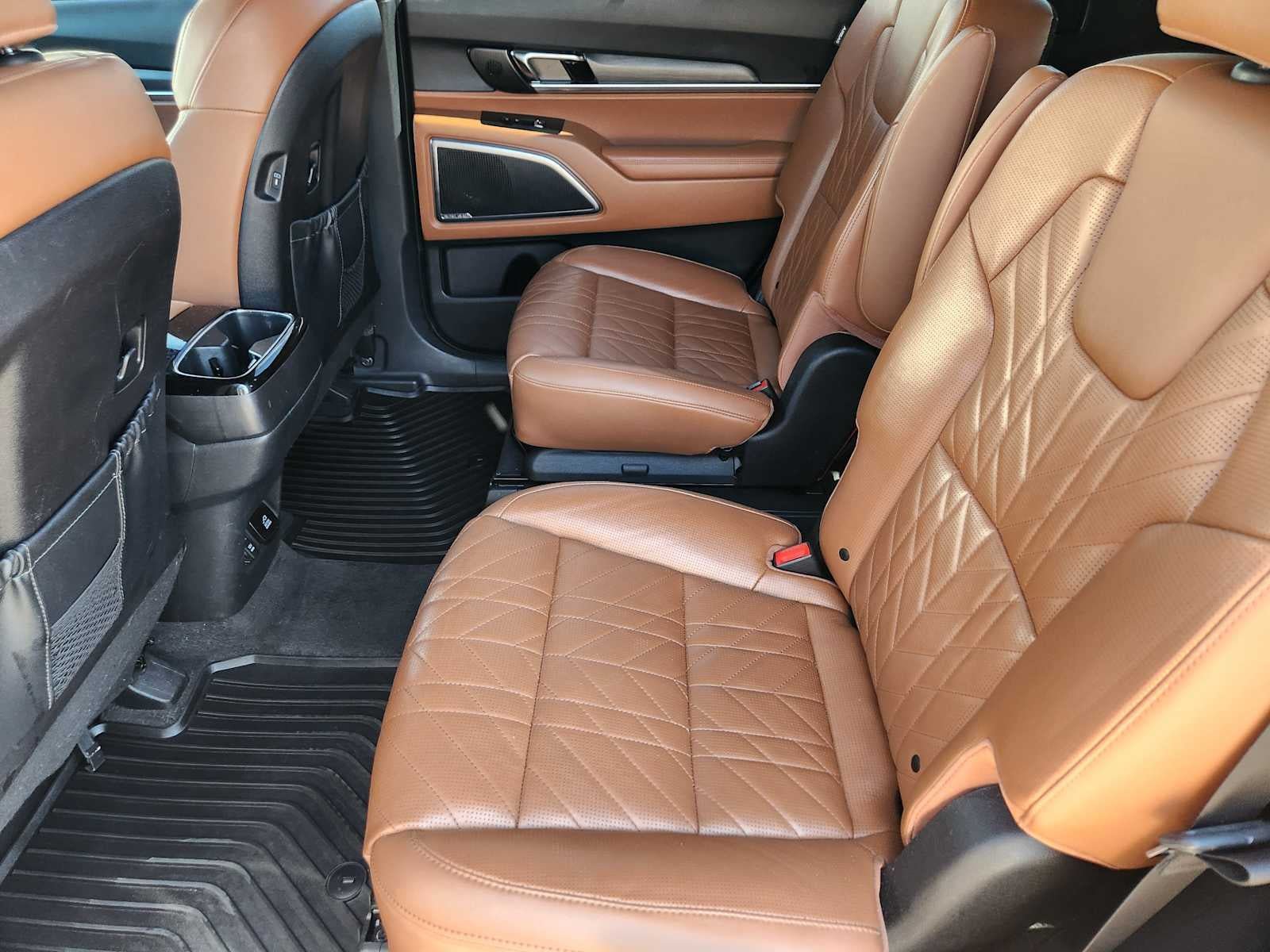 Used 2023 Kia Telluride SX Prestige X-Pro AWD/4WD image 11