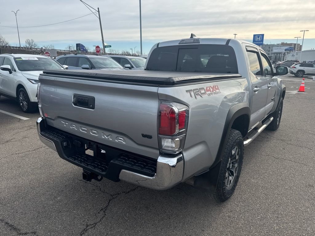 Used 2023 Toyota Tacoma TRD Off-Road image 9