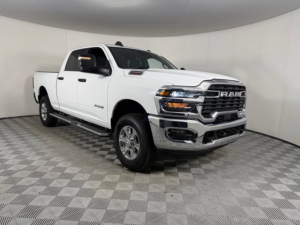 Used 2025 RAM 2500 Big Horn AWD/4WD image 5