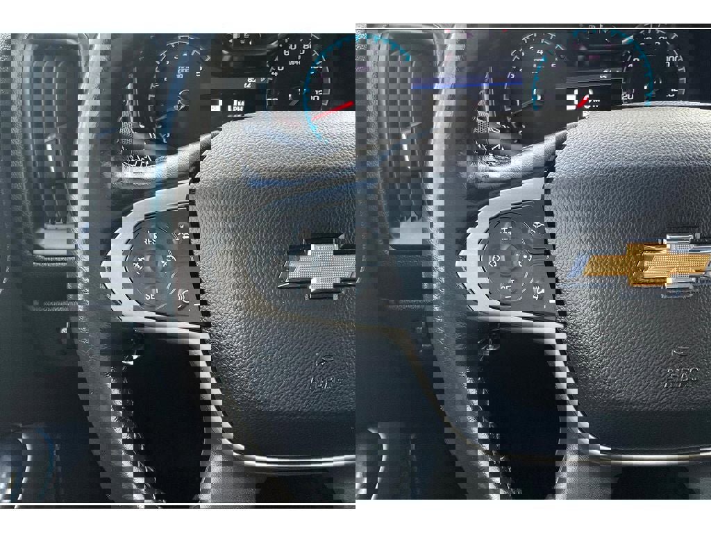 Used 2019 Chevrolet Colorado LT w/ Colorado RST Special Edition image 18